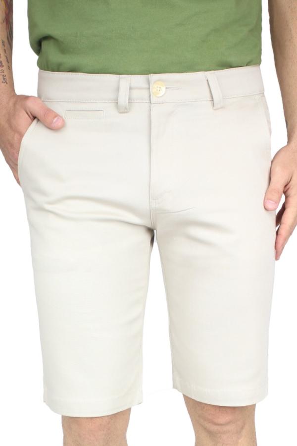 Bermuda Color Arena Gabardina De Algodón Slim Fit Para Hombre