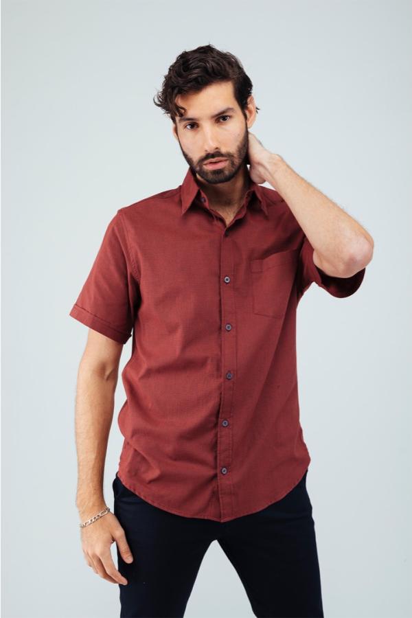 Camisa Manga Corta Rojo Vino De Algodón Corte Regular Para Caballero